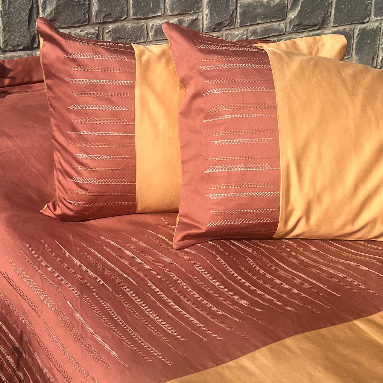 Speckle Terracotta And Honey Mustard Embroidered Bedsheet Set