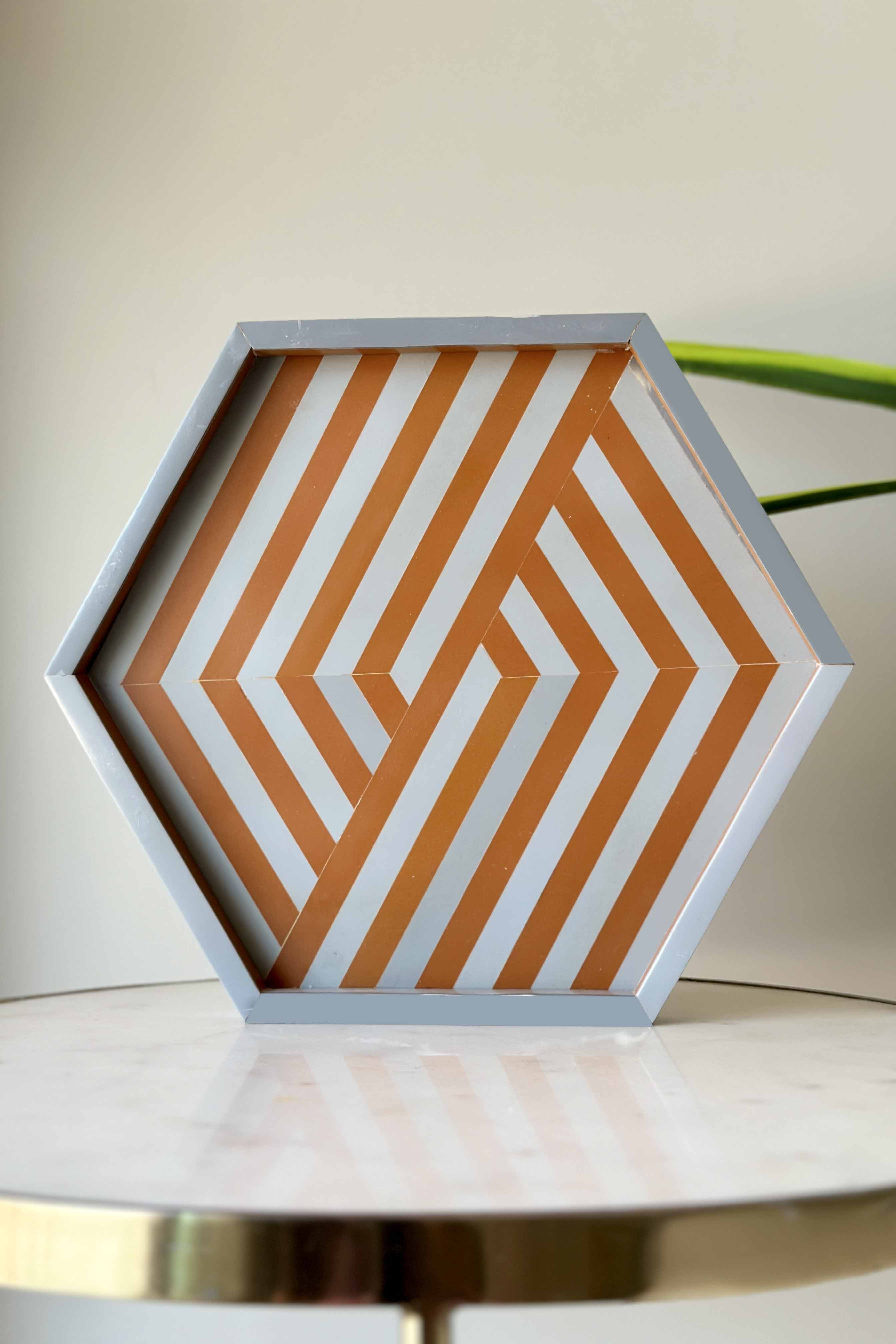 Hexagon Resin Tray - Grey