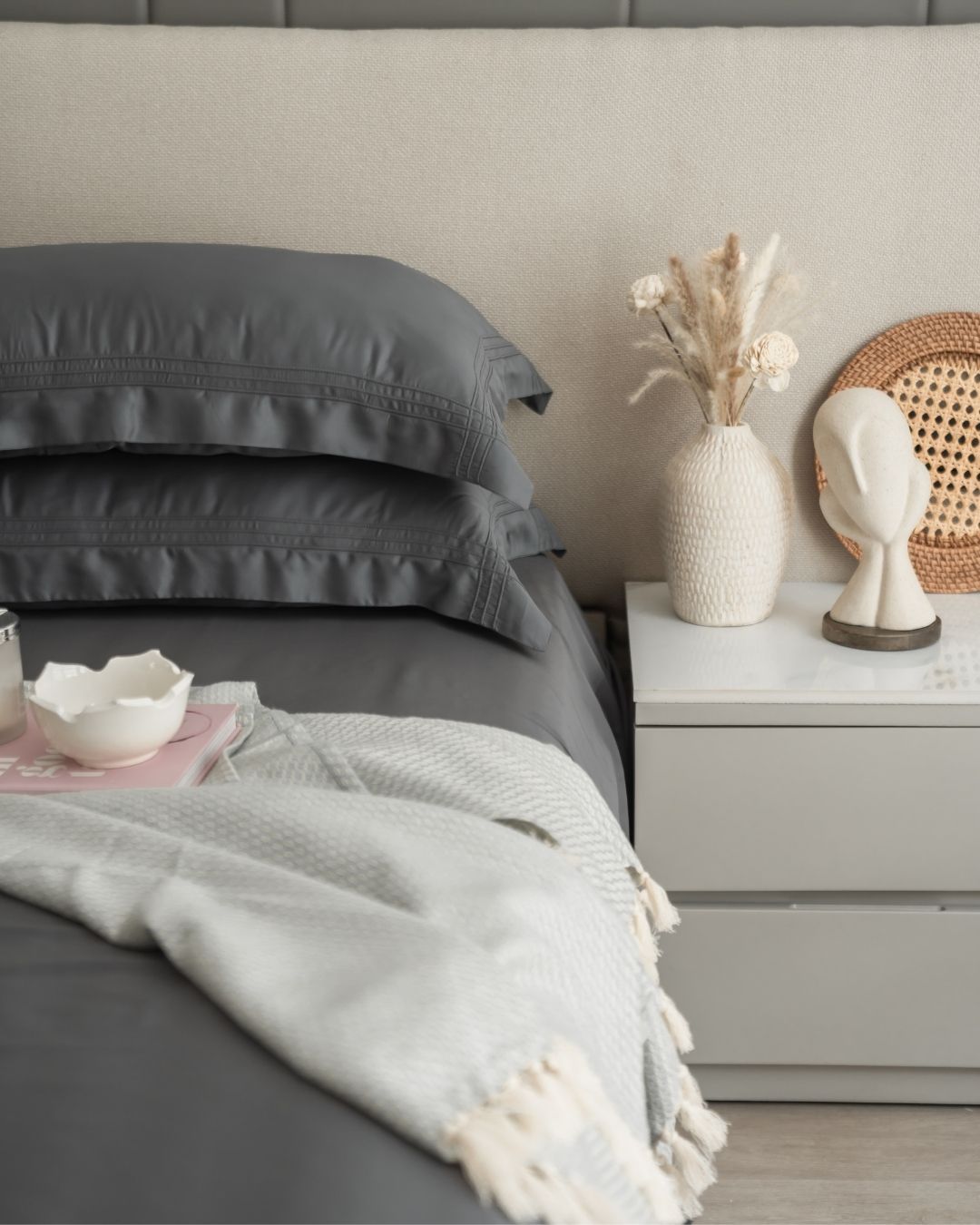 Charcoal Grey Pleated Super King Size 400TC Bamboo Bedsheet Set
