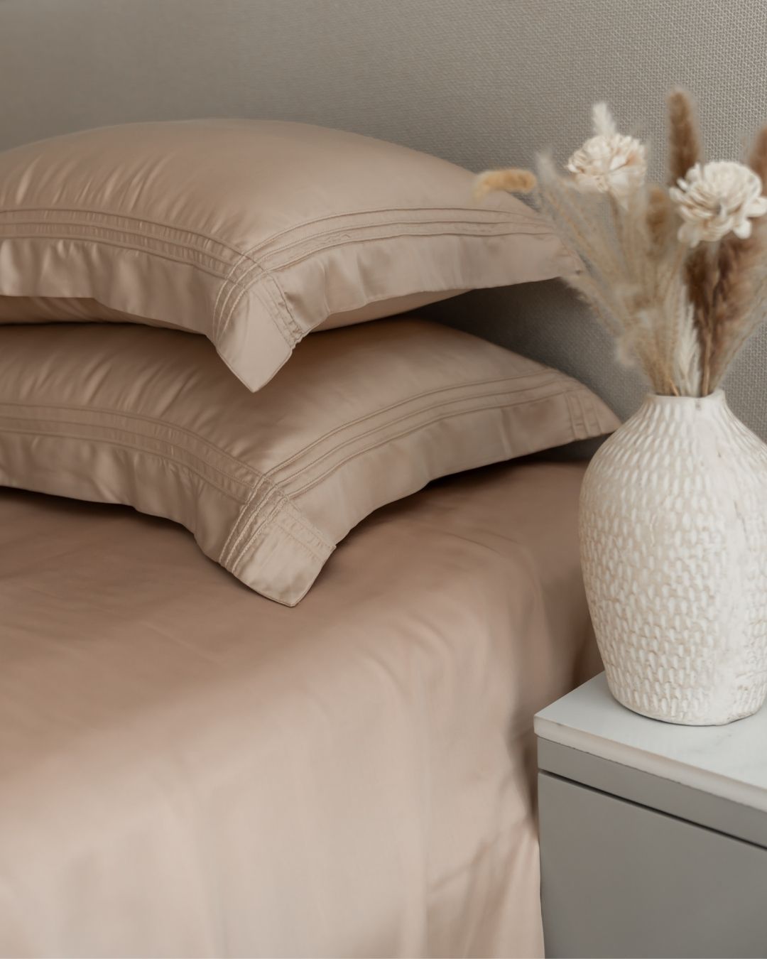 Peach Cream (Pink) Pleated Super King Size 400TC Bamboo Bedsheet