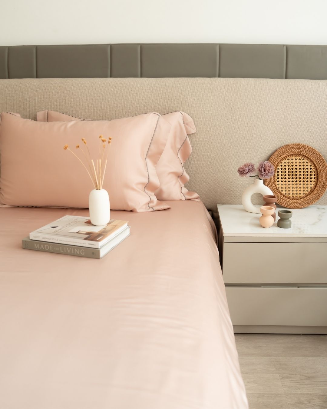 Blush Super King Size 400TC Tencel Lace Bedsheet Set