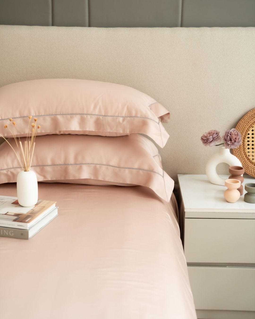 Blush Super King Size 400TC Tencel Lace Bedsheet Set