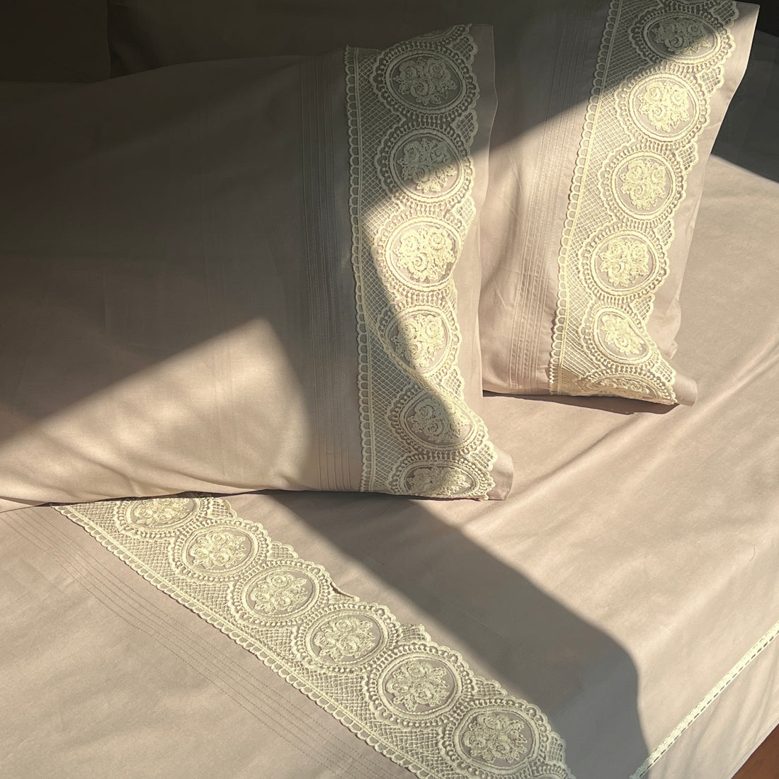 Chantilly Mocha Cotton Embroidered Lace Bed Sheet with 2 Pillow Covers