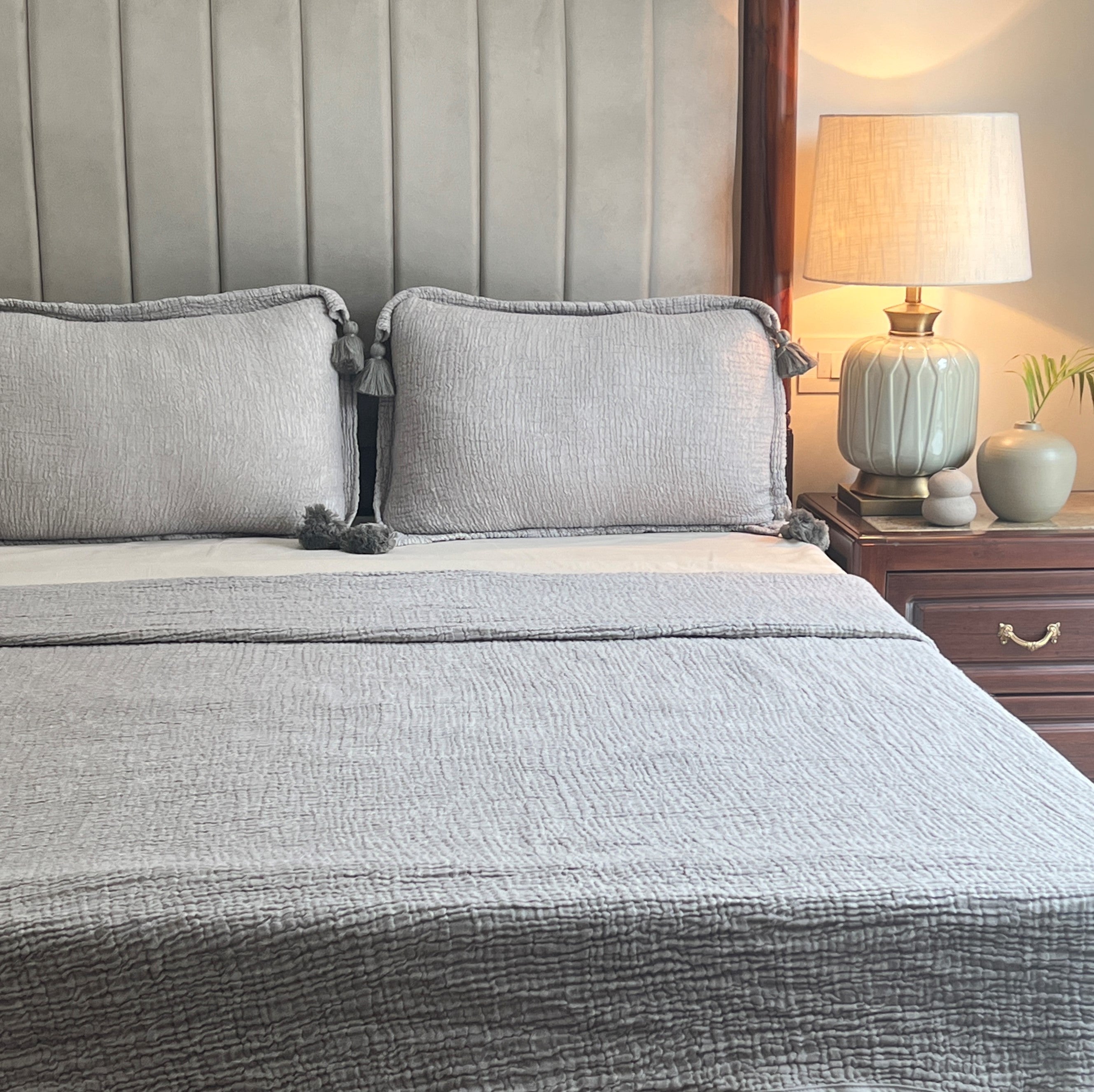 Meraki Slate Woven Bedspread Set