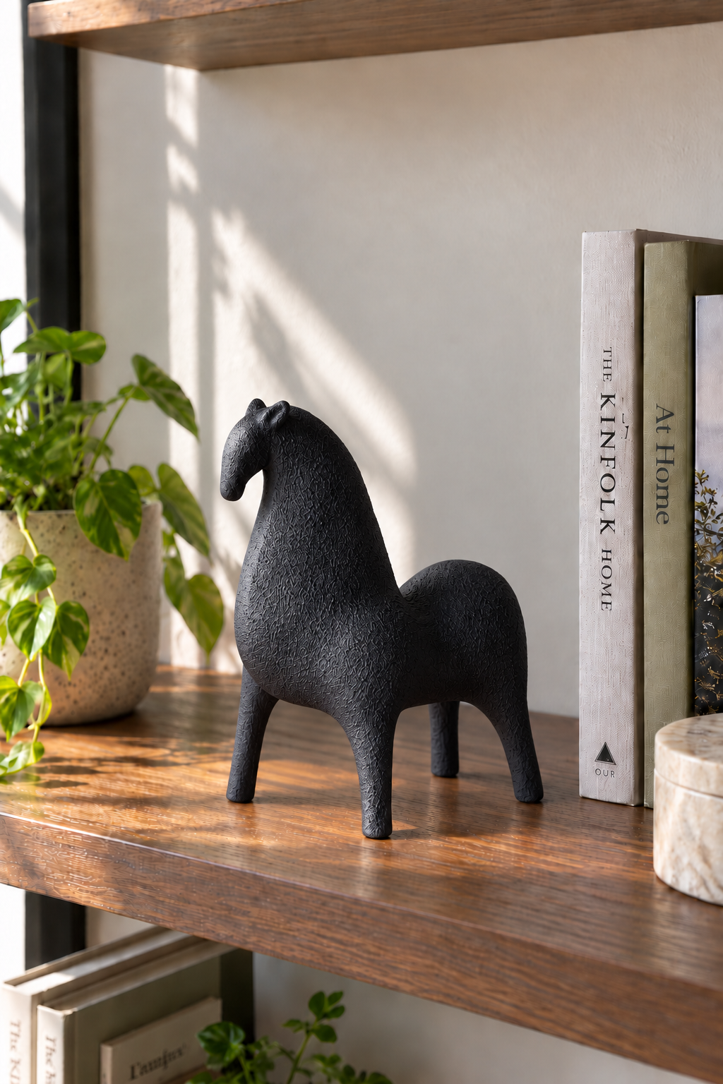 Marlow Black Horse Accent