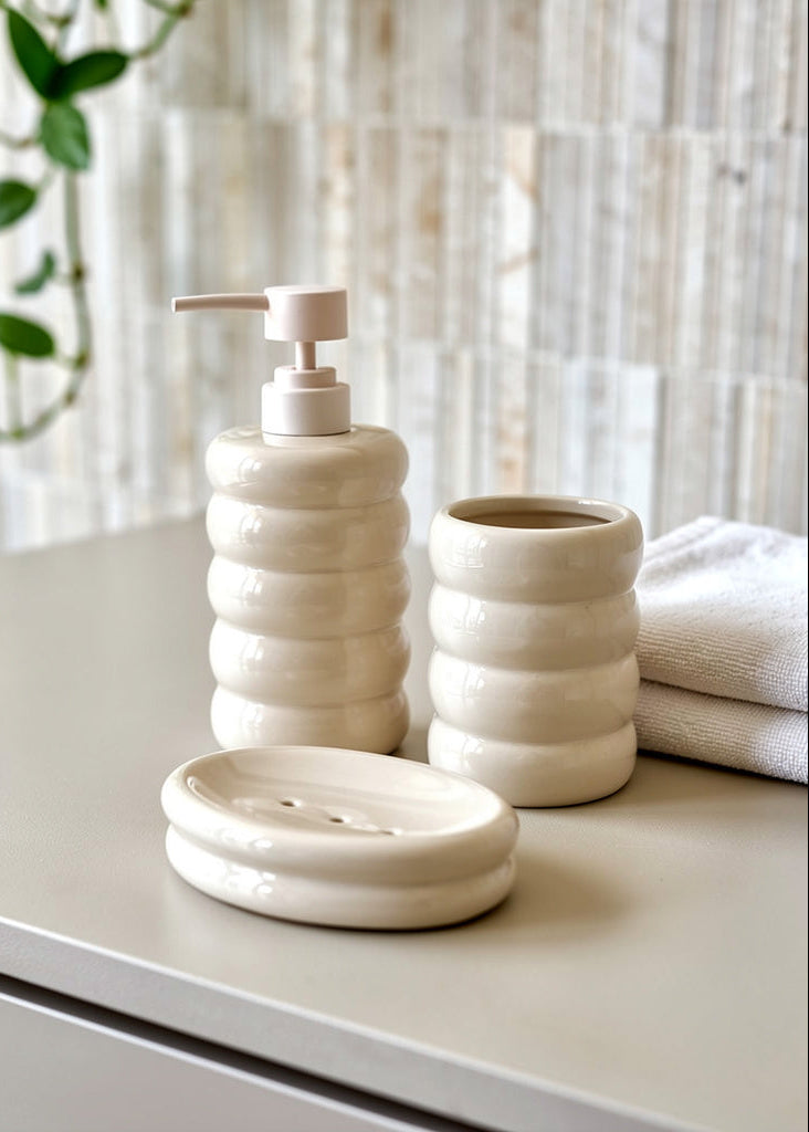 Arc Bathroom Set – (Set of 3)