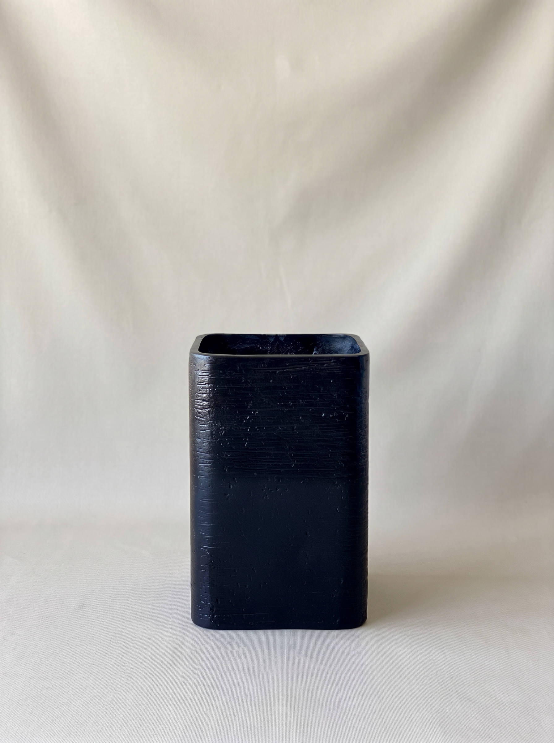 Hudson Square Planters - Black