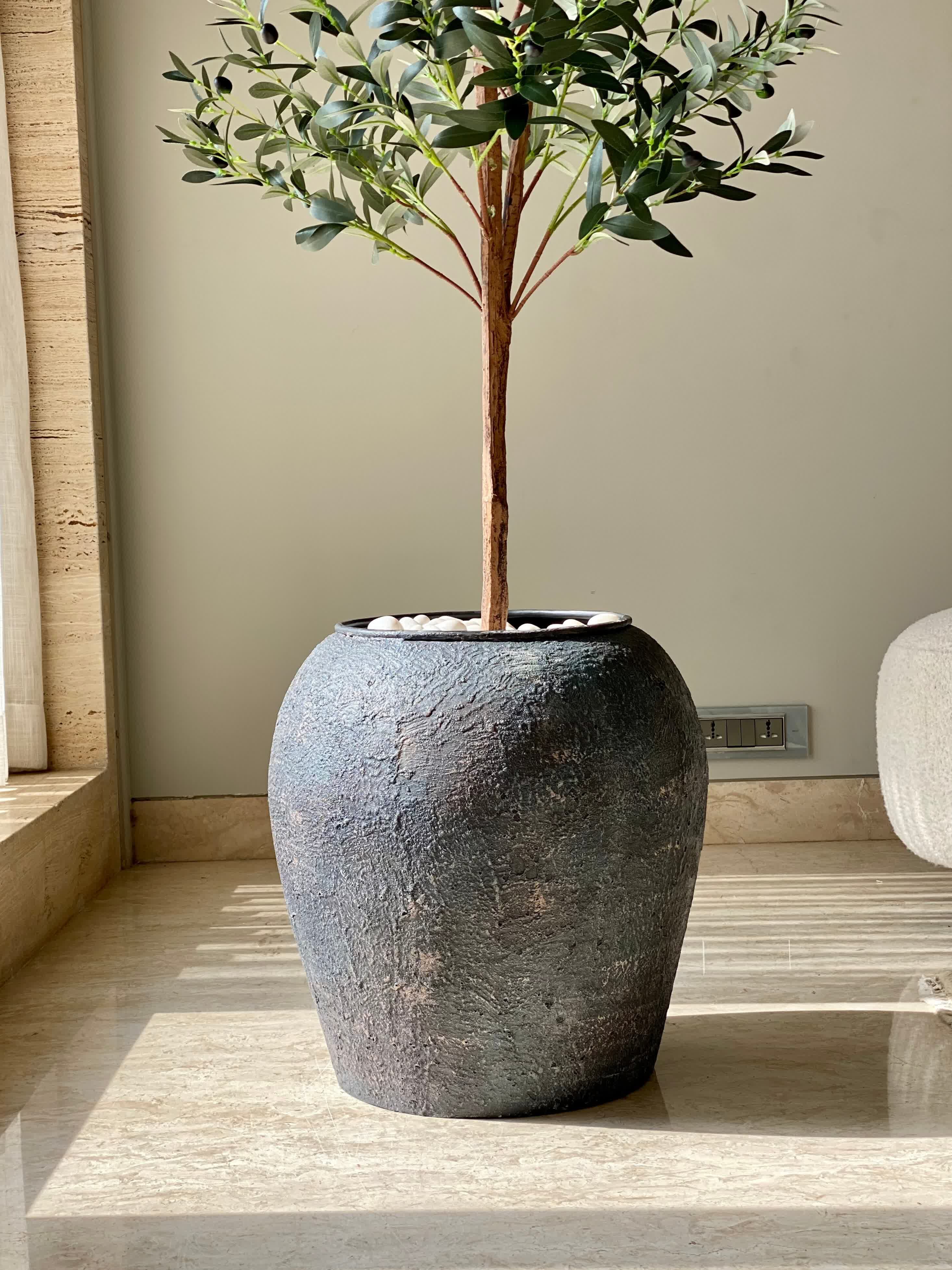 Mesa Planters - Rustic Ash Grey