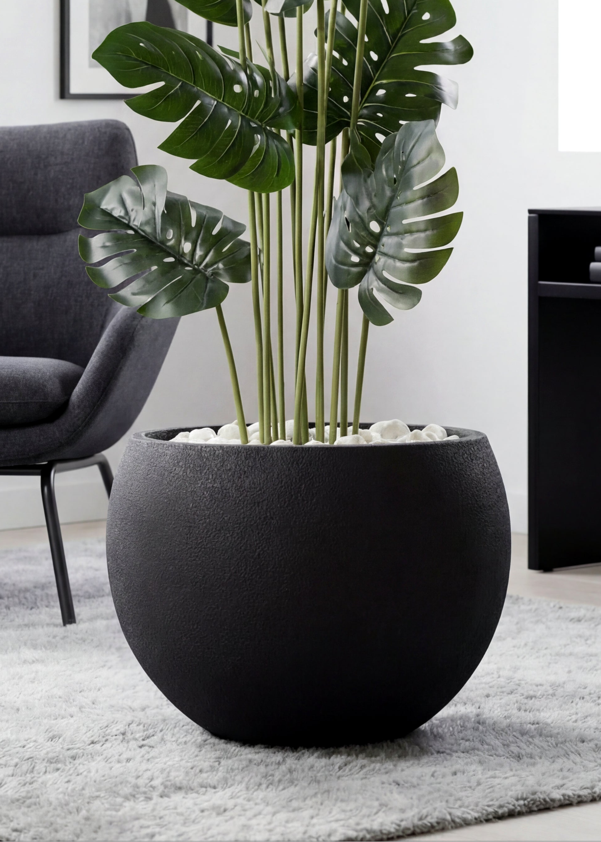Lithos Black Planters