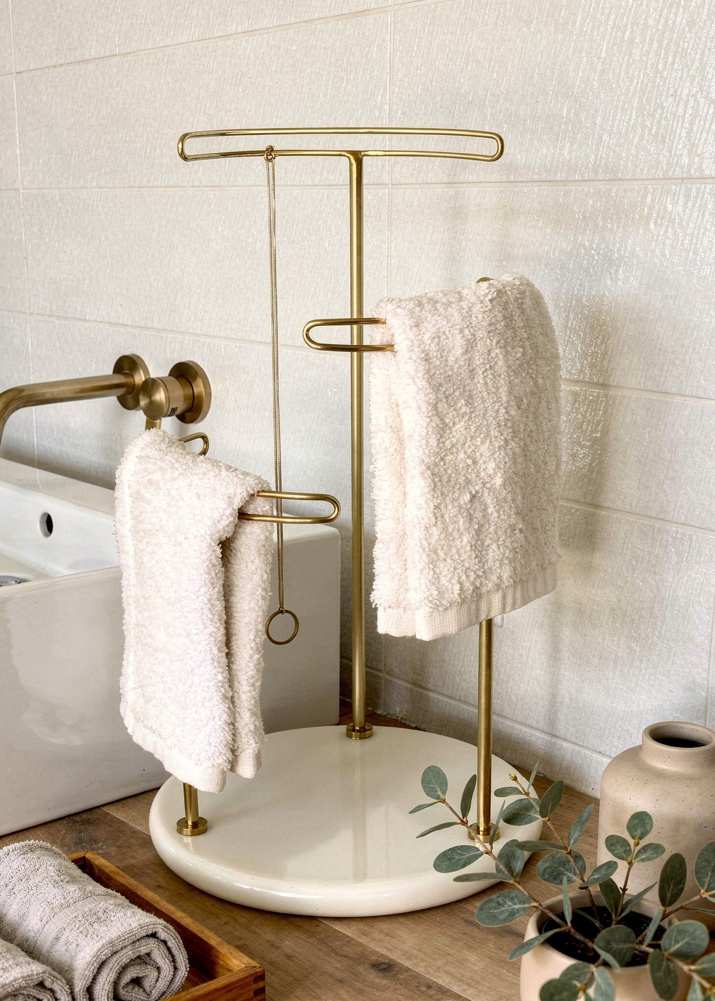 Opal Hand Towel Stand - White & Gold