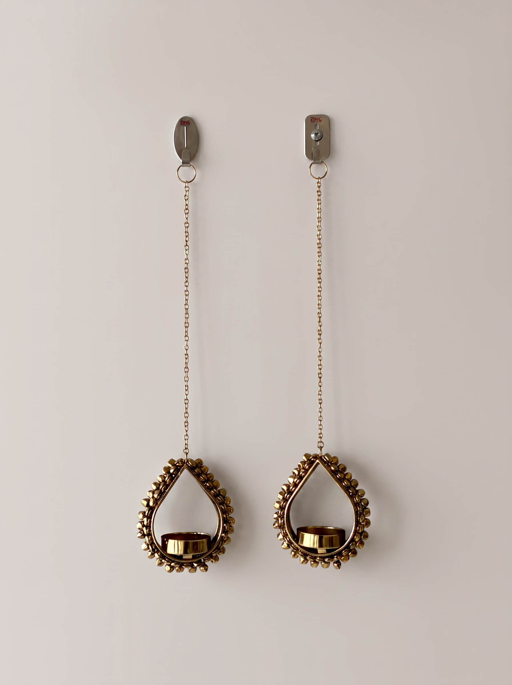 Saanvi Hanging T-Light - Set of 2
