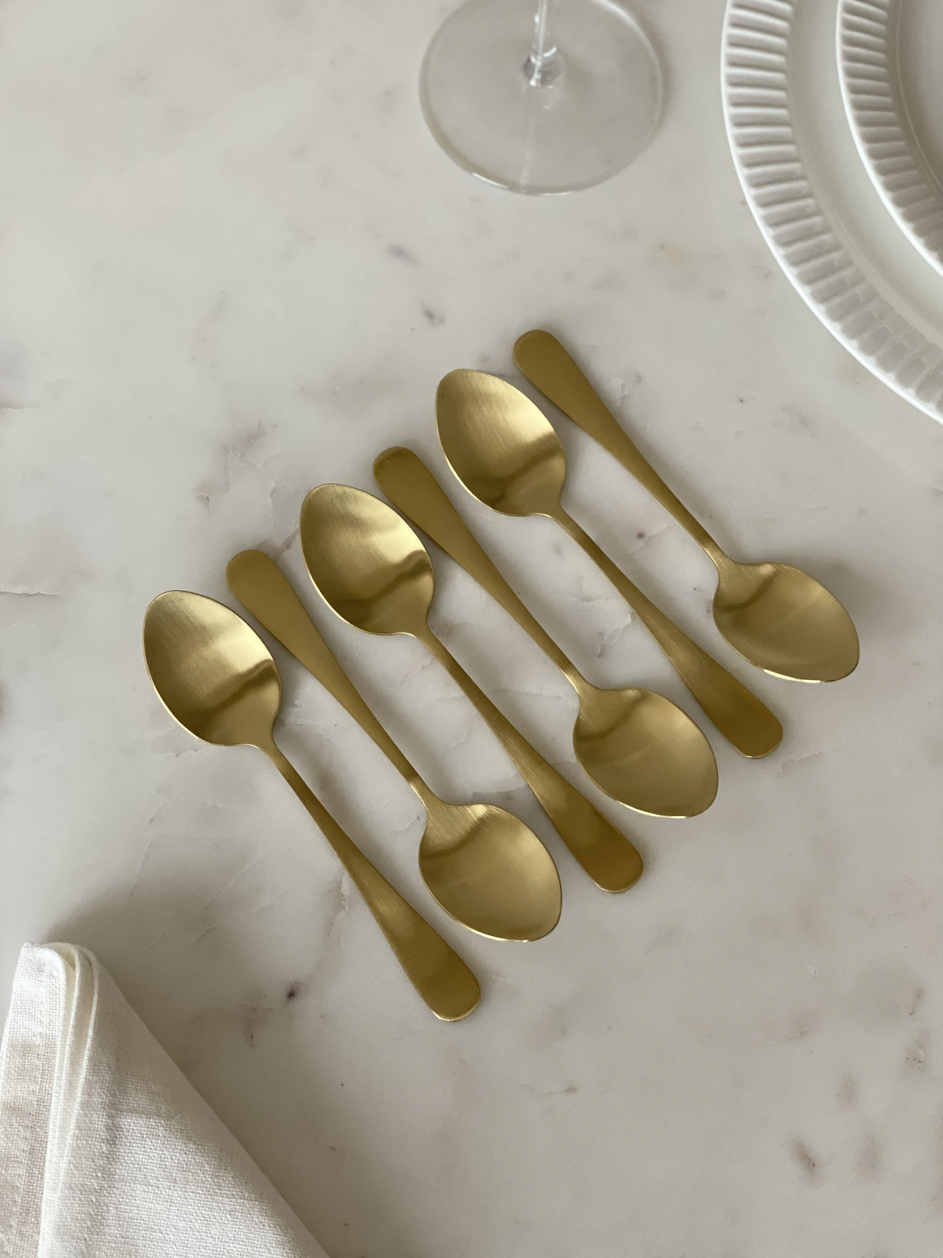 Gold Cutlery Set - 24pcs