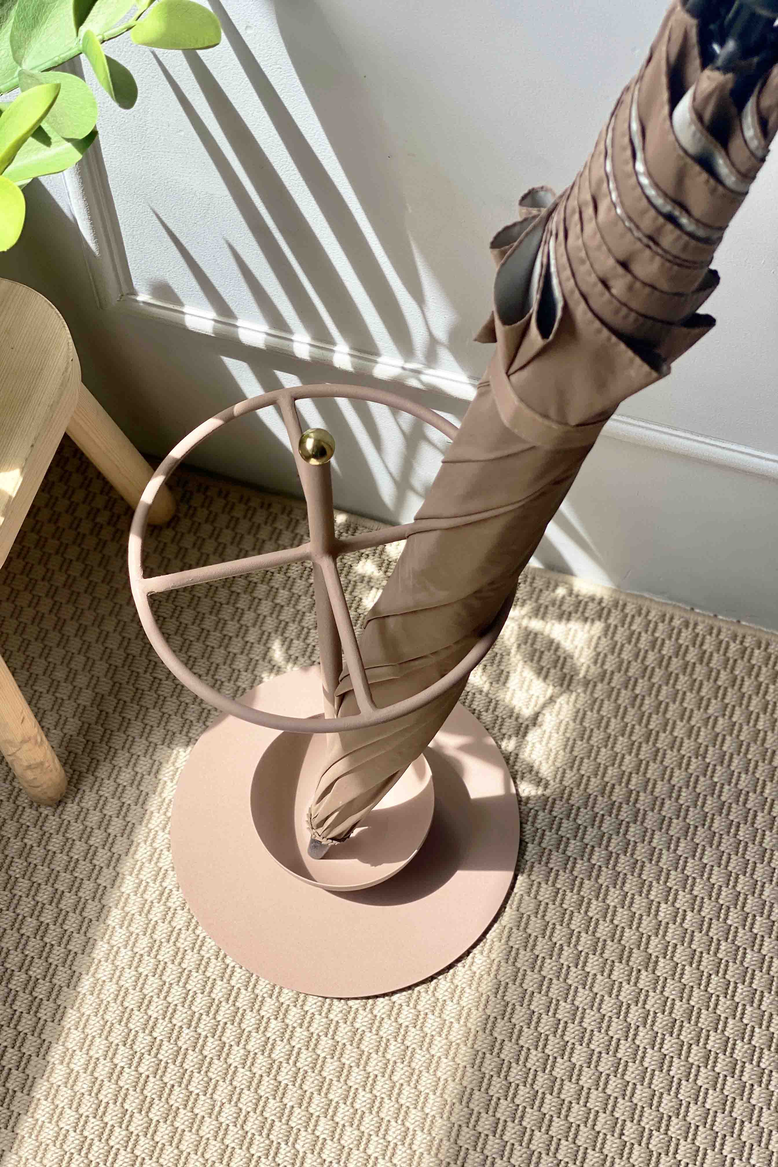 Nordic Old Rose Umbrella Stand