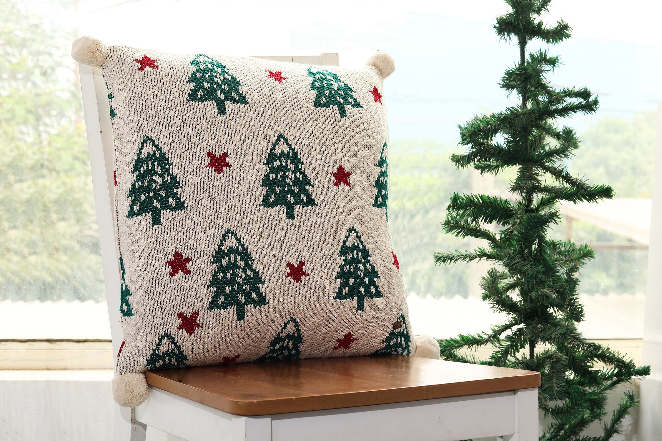 Tree cushion outlet covers