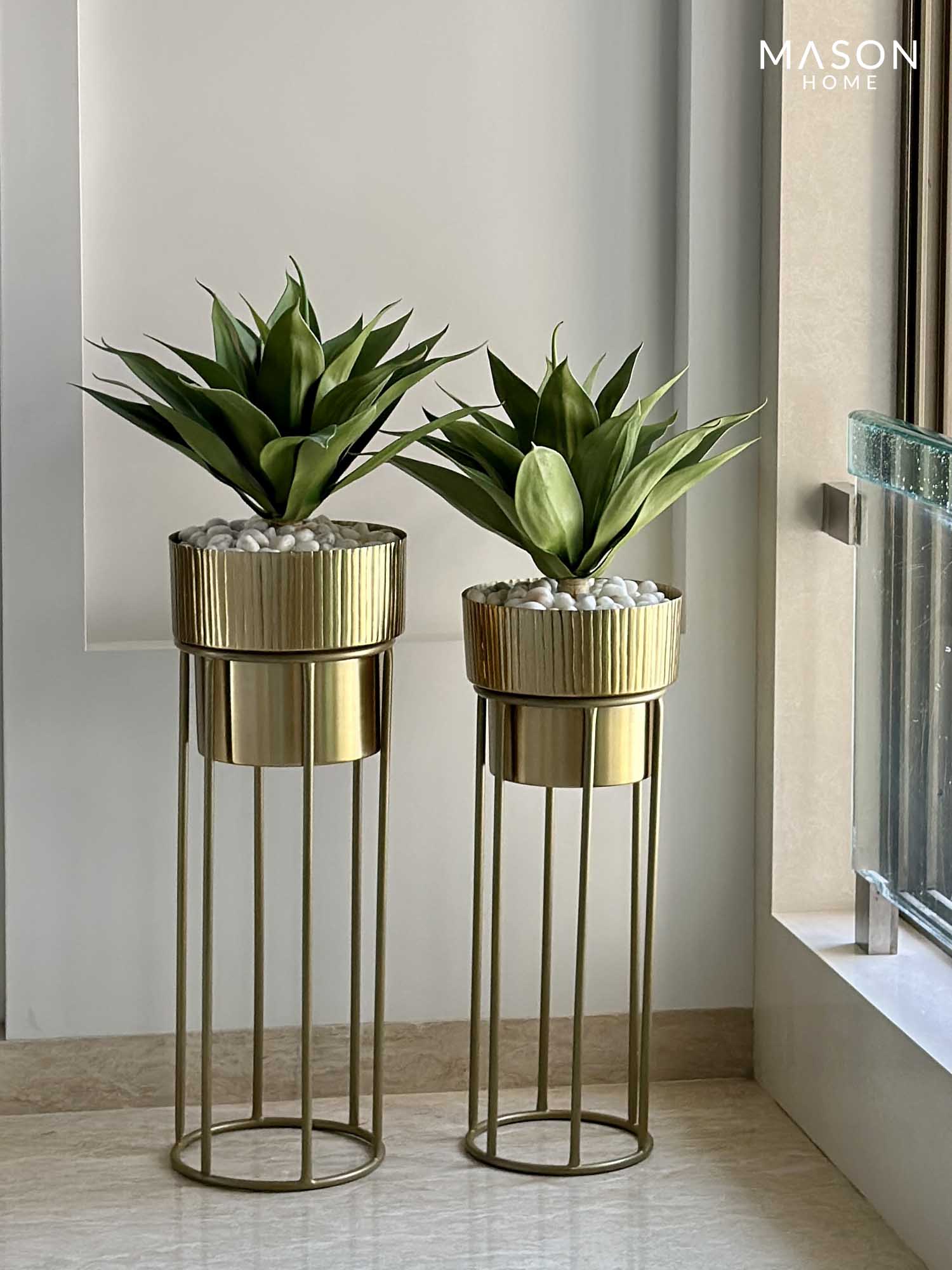 Brooklyn Fluted Gold Planter (Set of 2)