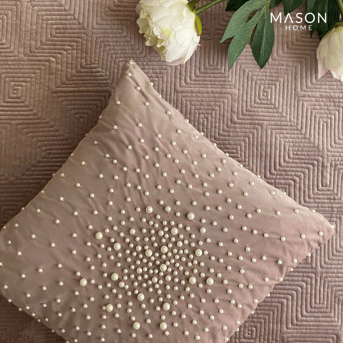 Pearl Cushion