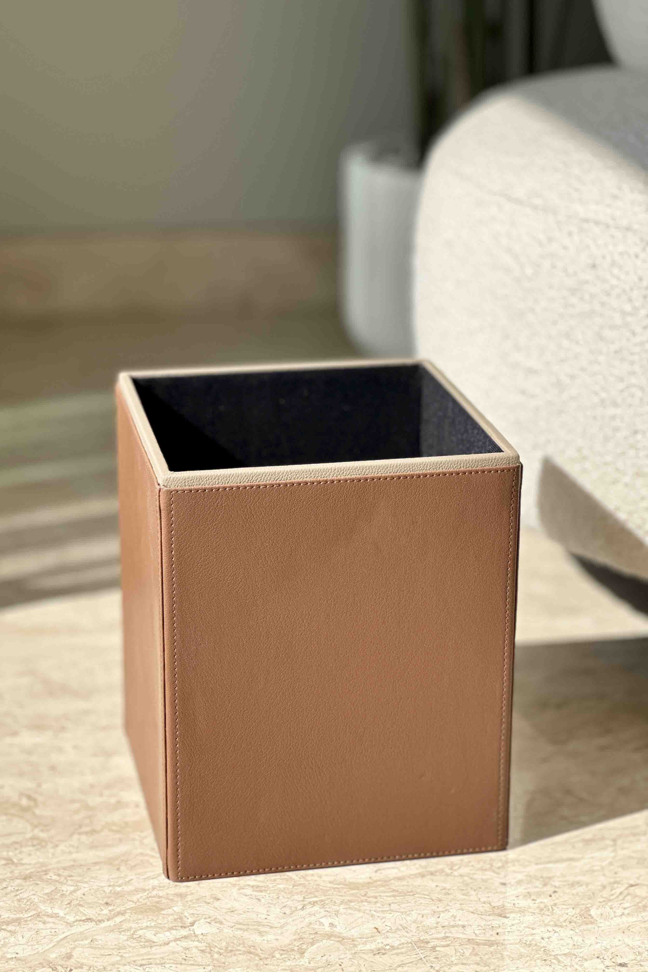 Naples Brown Dustbin