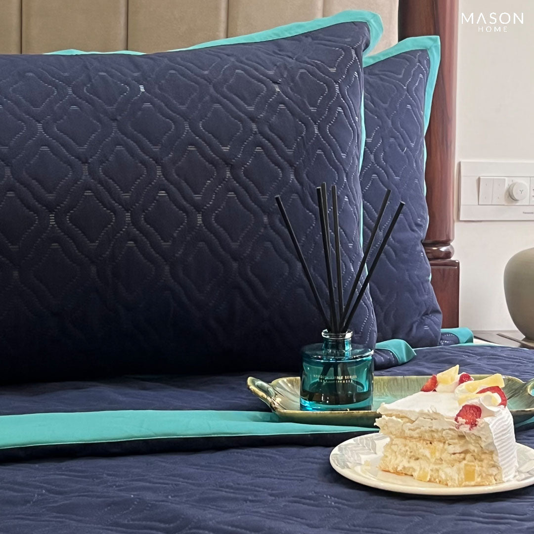 QUILTED NAVY TURQUOISE BEDSPREAD