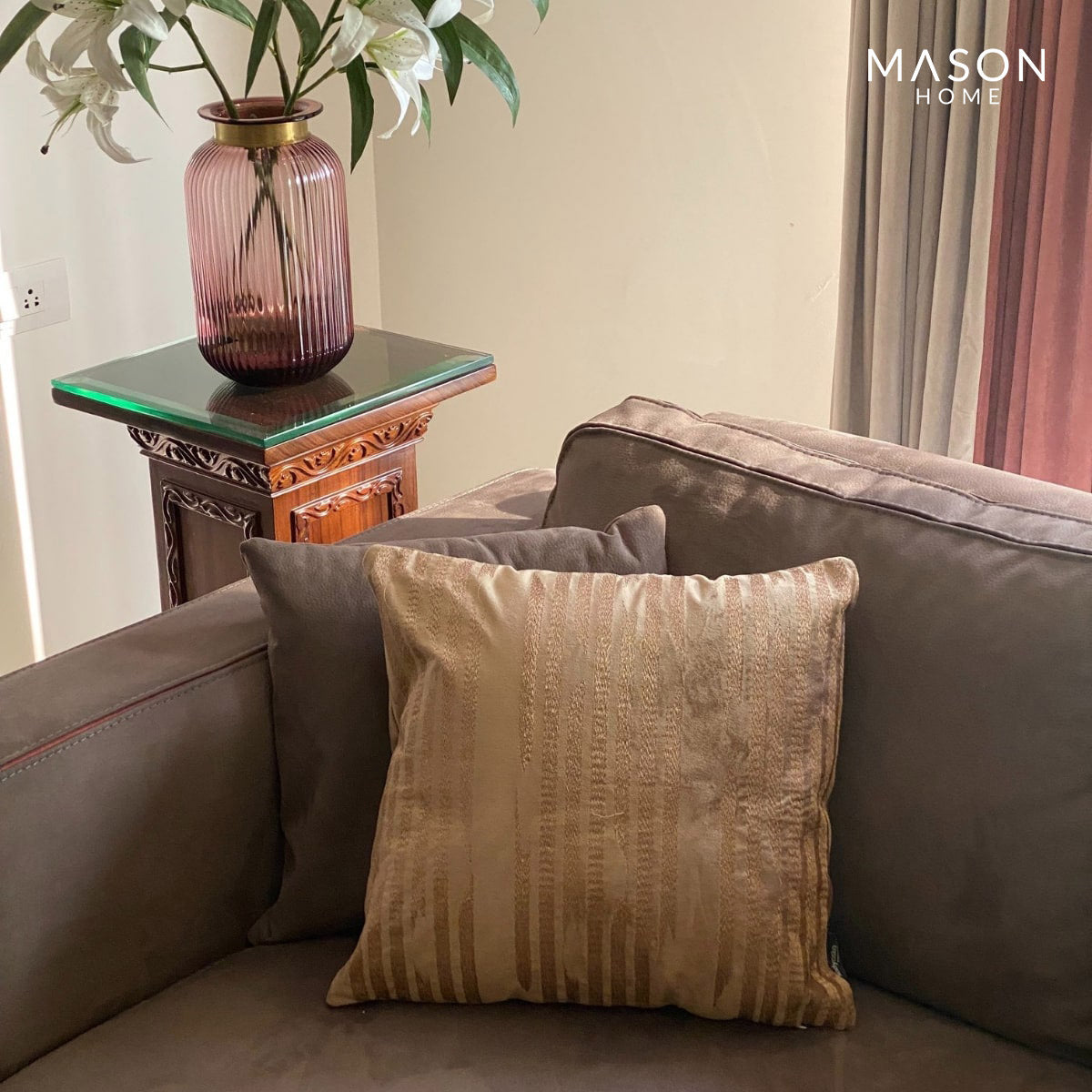 Sheen Cushion