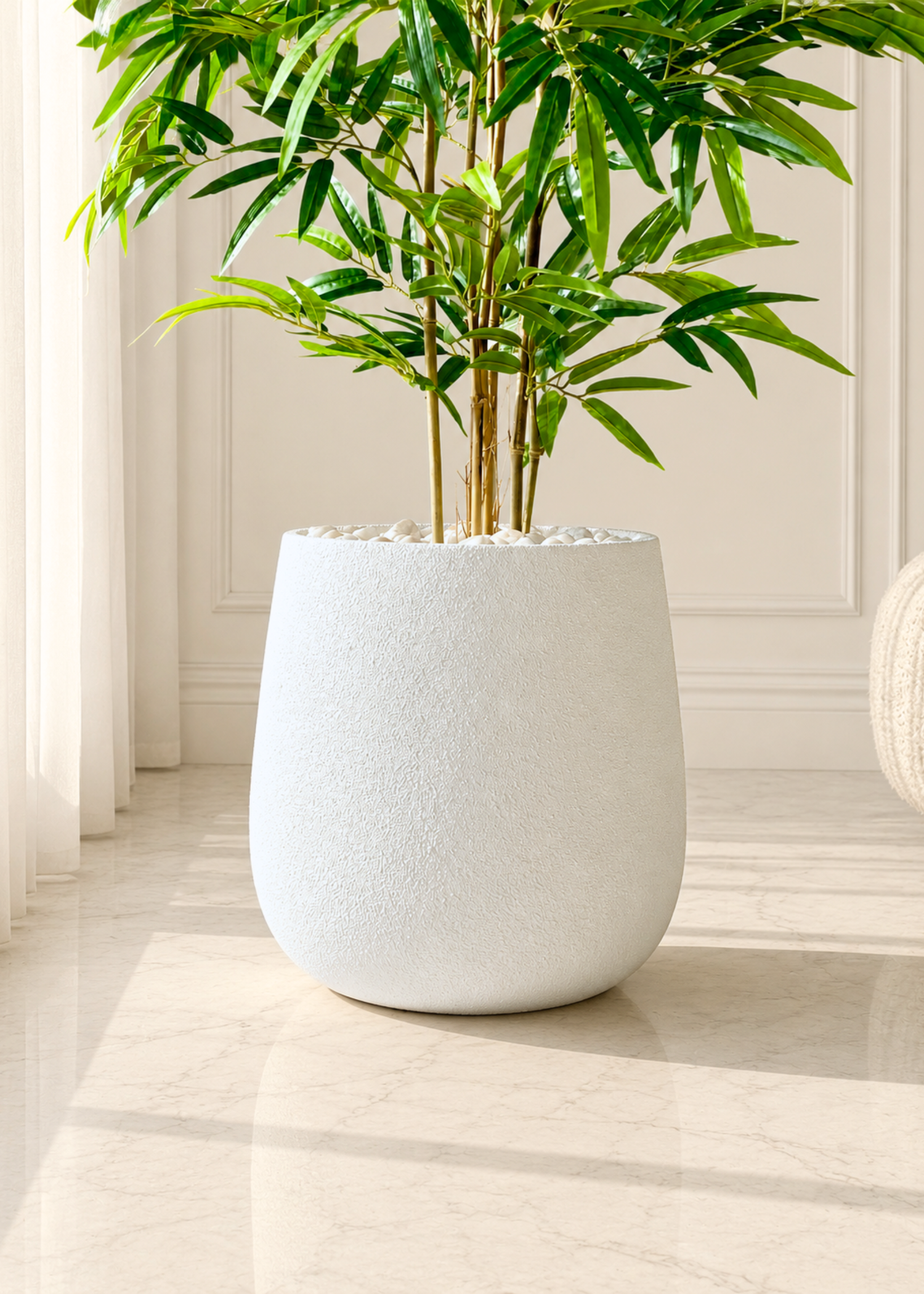 Noa Round Planters - White