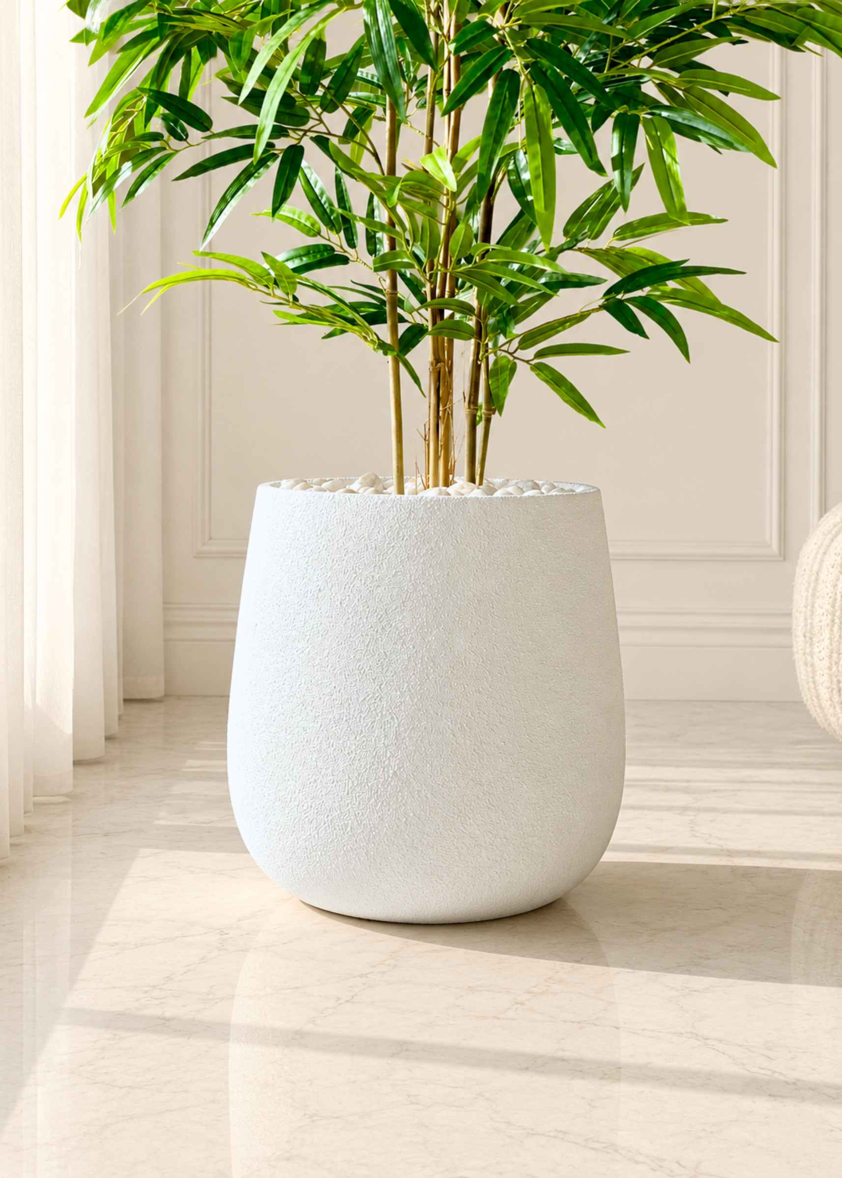 Noa Round Planters - White