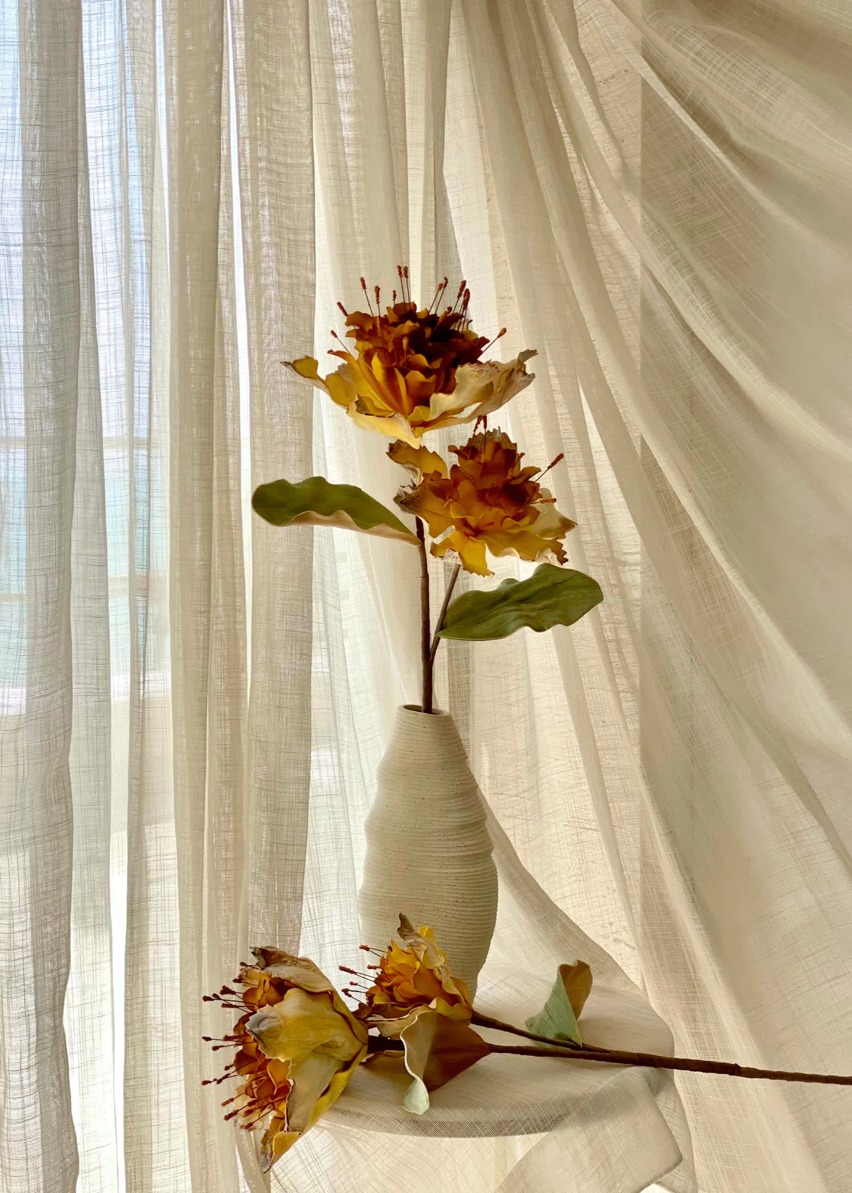 Artificial Rose Bay Flower Stem - Amber Ombre (One Stem)