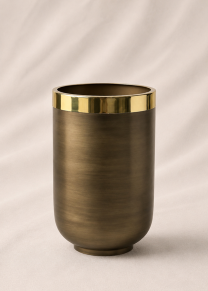 Minsk Planters - Antique Brown