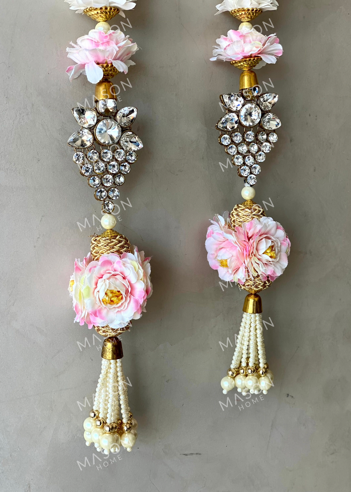 Festive Shubhra Pushp Ladi - Set of 2