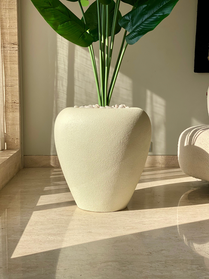 Duch Ivory Planter