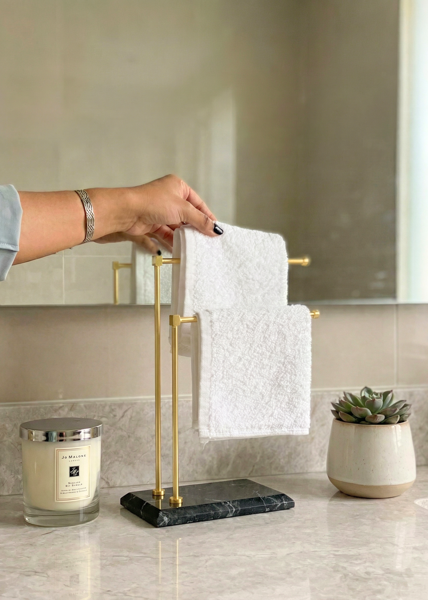 Melrose Hand Towel Stand - Black &amp; Gold