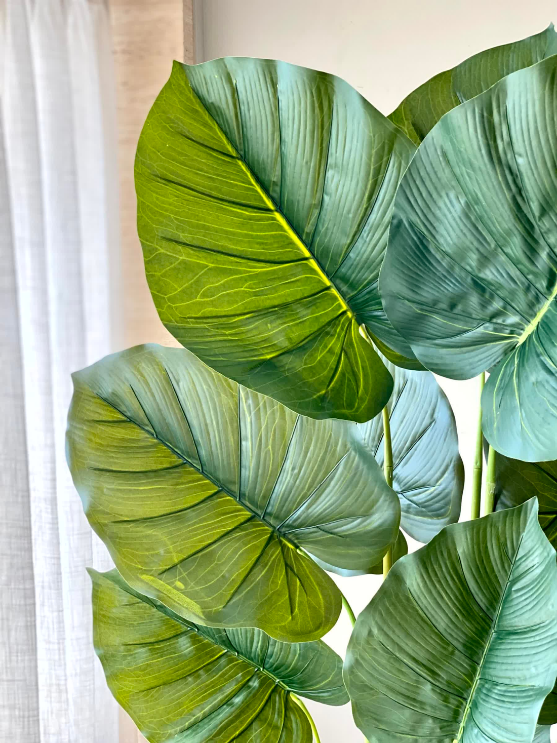 Artificial Evergreen Pothos Plant - 5 Feet