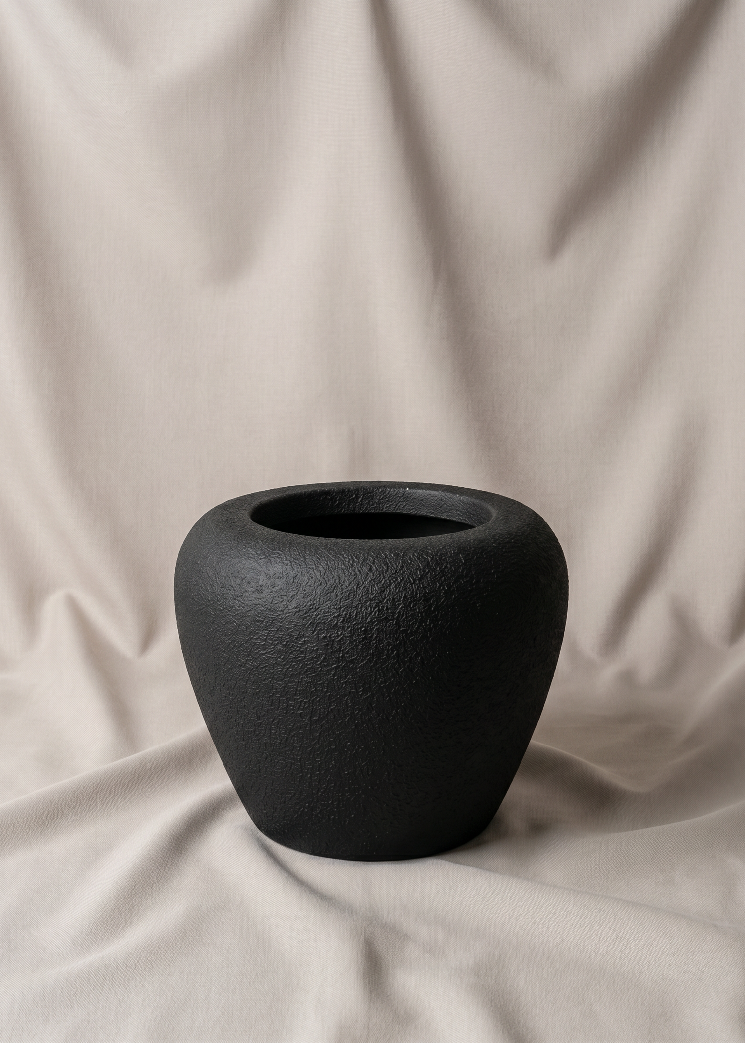 Duch Black Planter