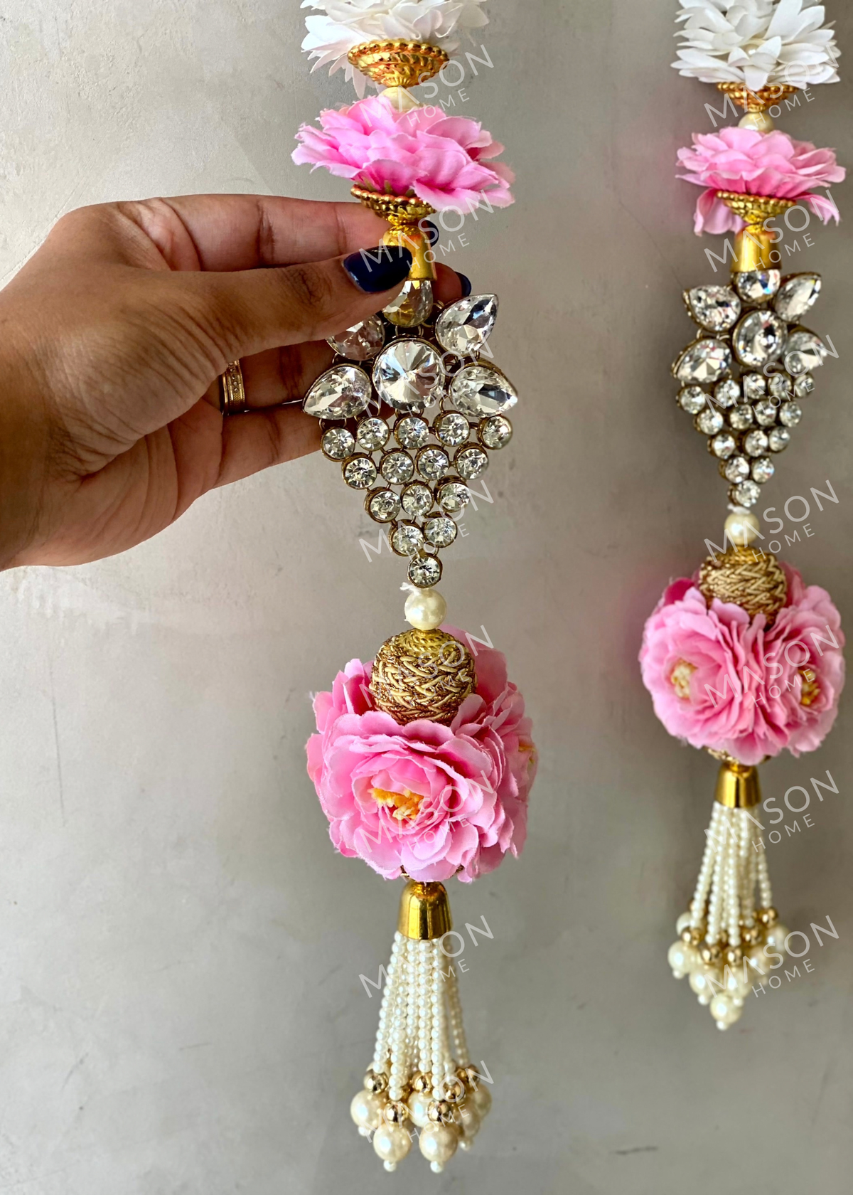 Festive Suvarna Pushp Ladi - Set of 2