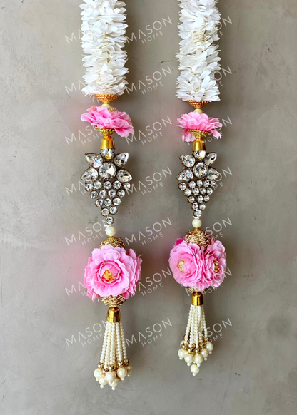 Festive Suvarna Pushp Ladi - Set of 2