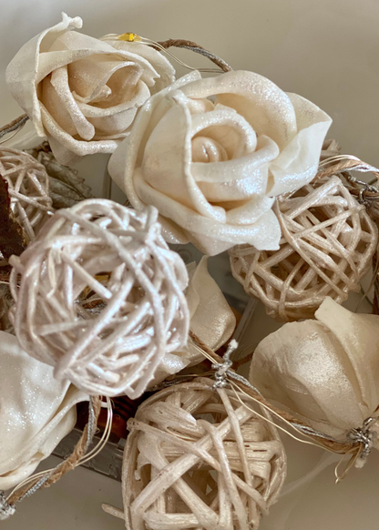 Blossom Garland - Beige