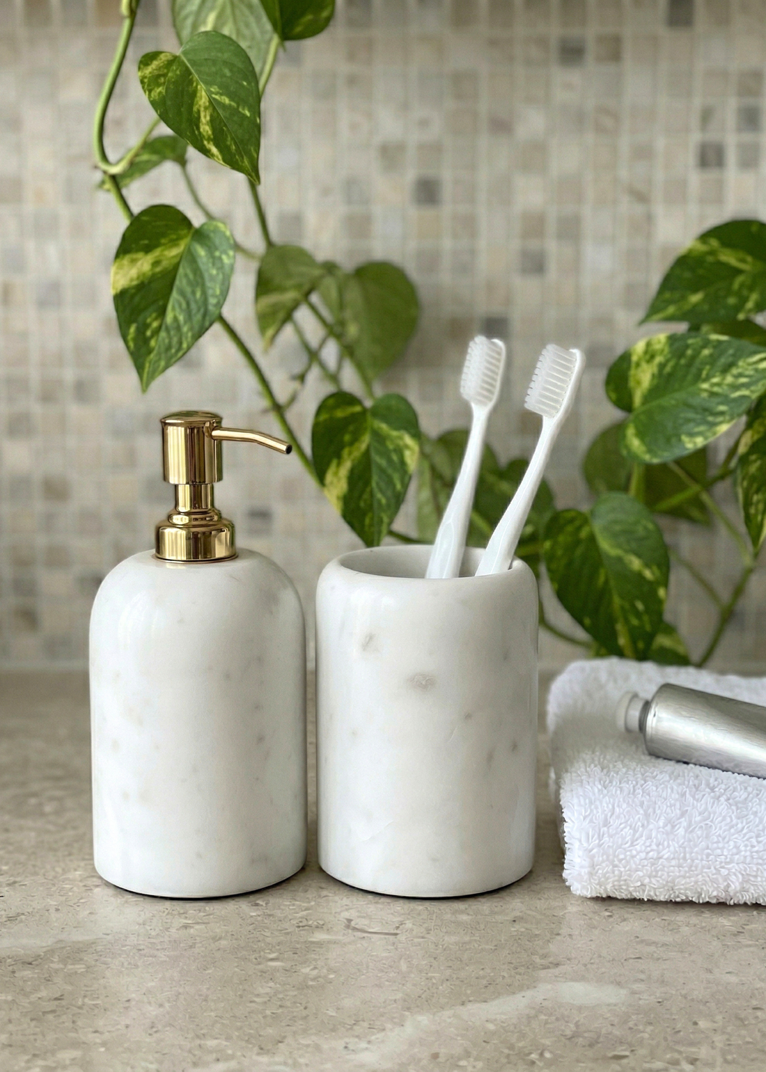 Svara Marble Bath Set - Set of 2
