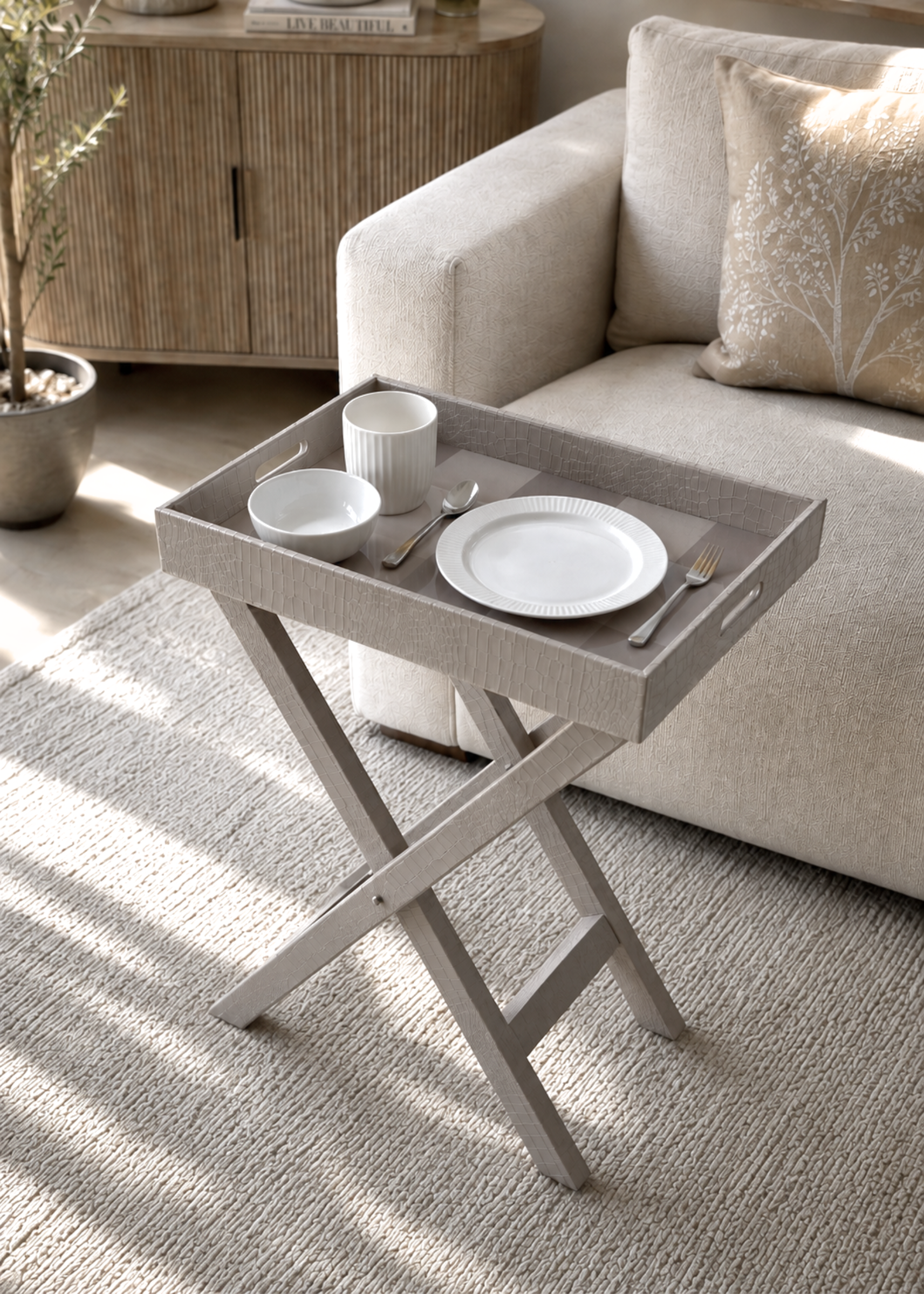 Vellmont Butler Tray