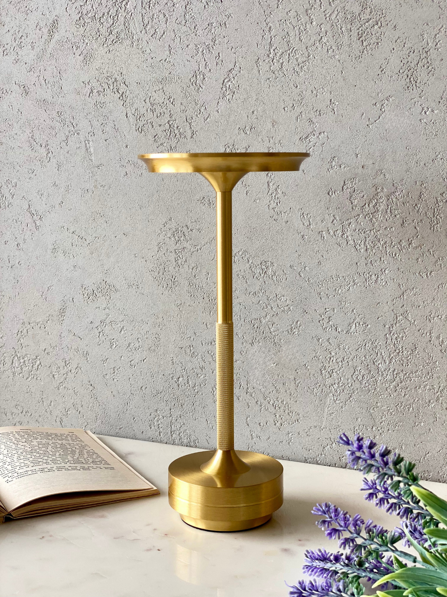 Halo Table Lamp