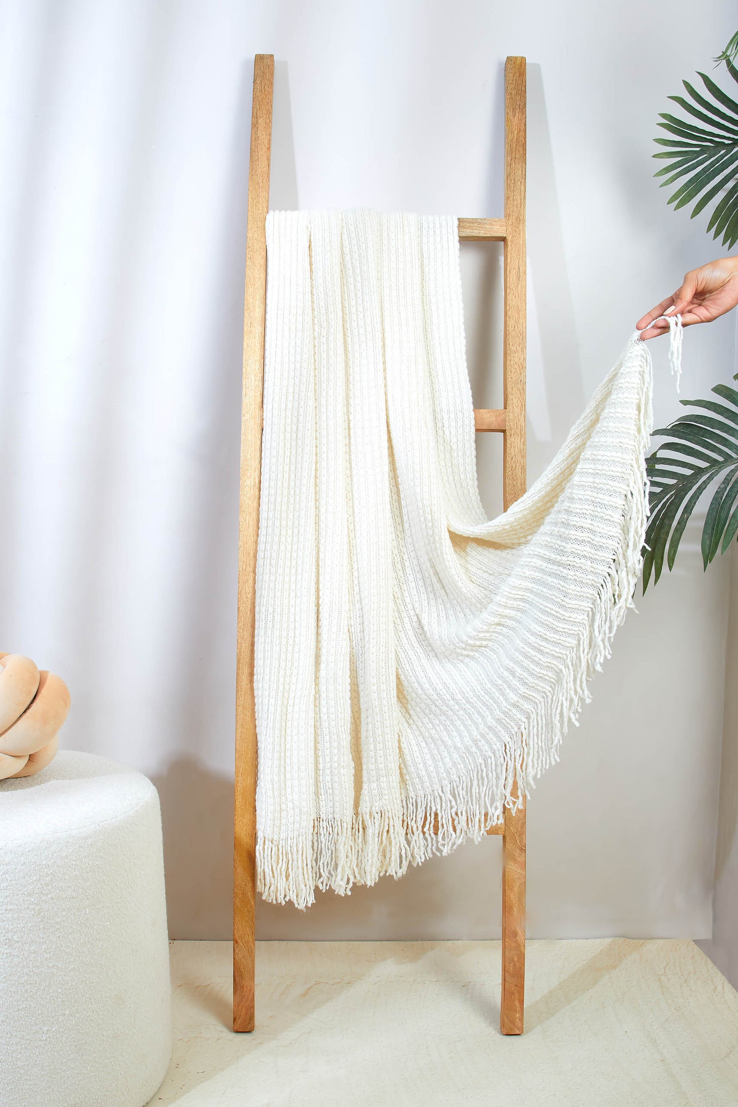 Knitted Cable Throw - Ivory