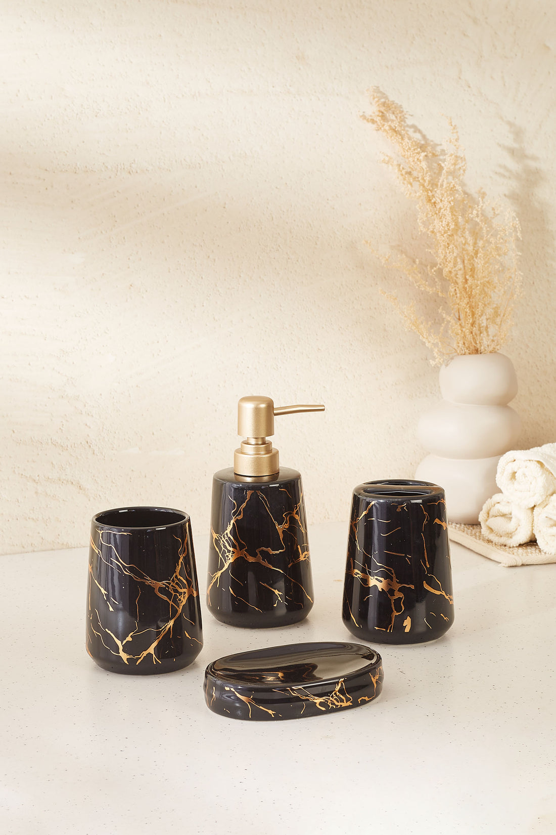 Onyx Bathroom Set - Black
