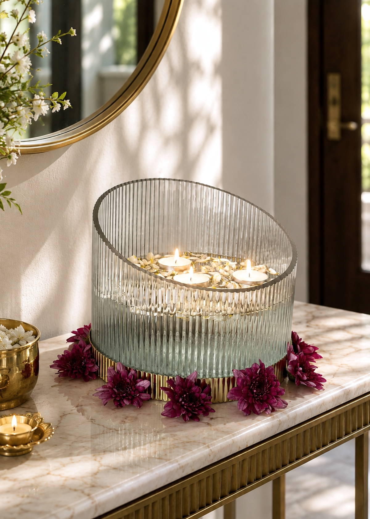 Fluted Glass Gold Vase - Wide