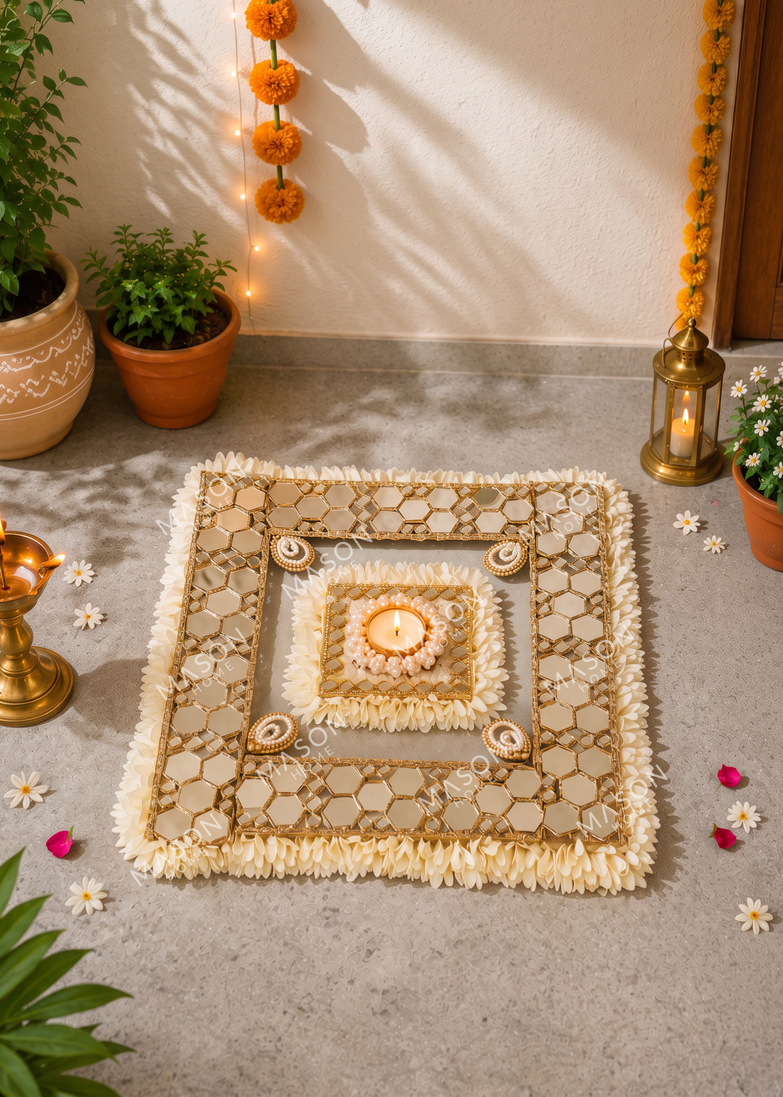 Festive Ivory Bloom Mirror Rangoli