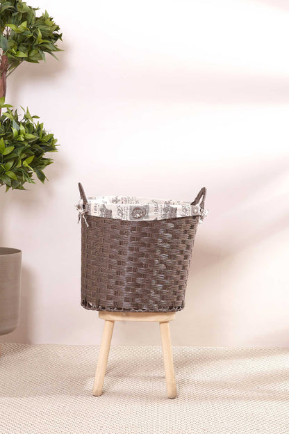 Brown Bucket Basket With Cloth