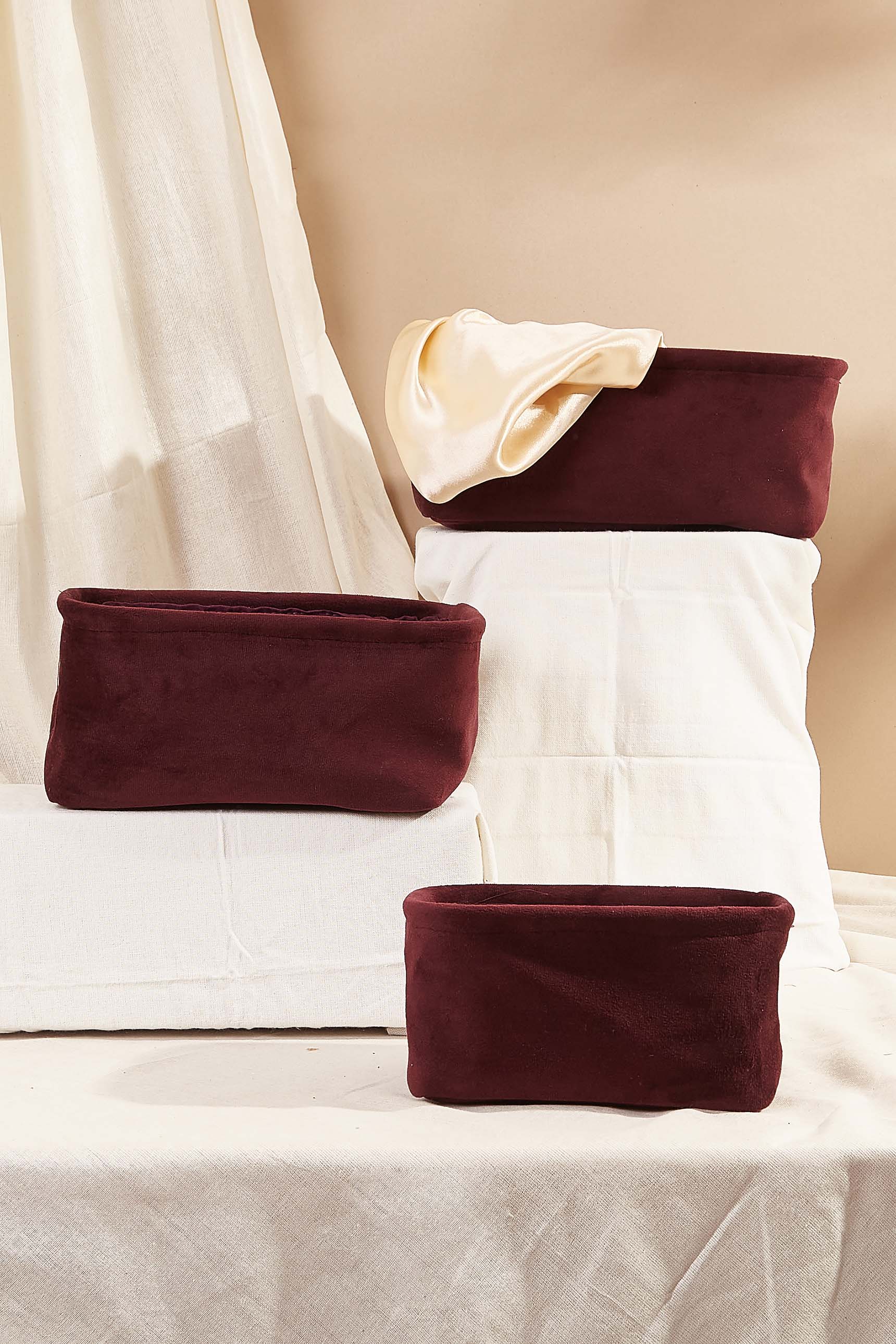 Velvet Maroon Basket - Set Of 3