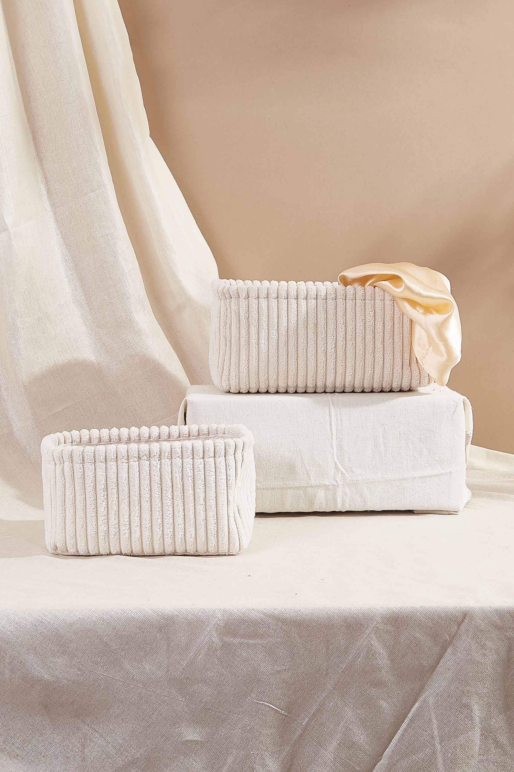 Ribbed White Velvet Basket - Set Of 2