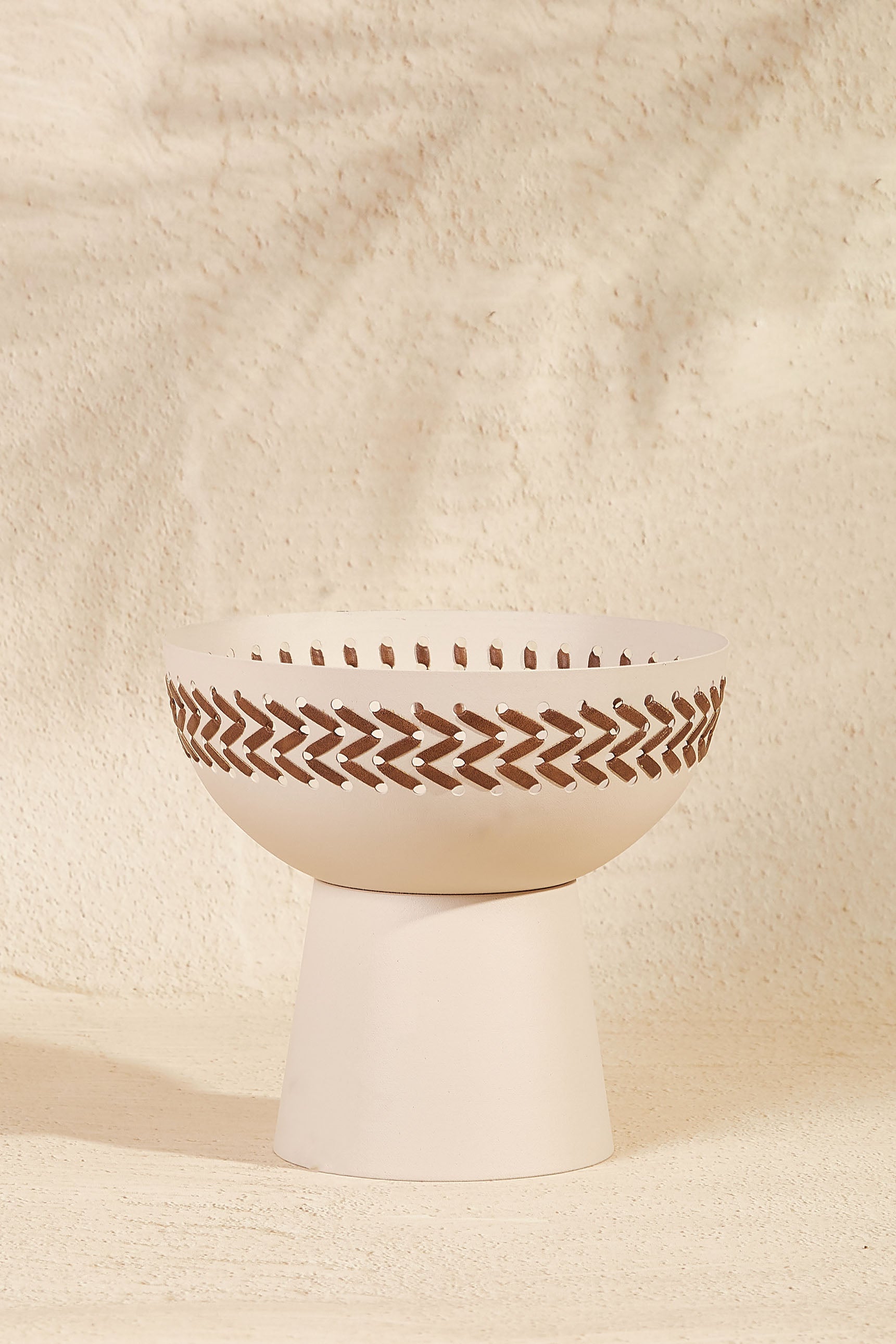 Sahara Ivory Pedestal Bowl
