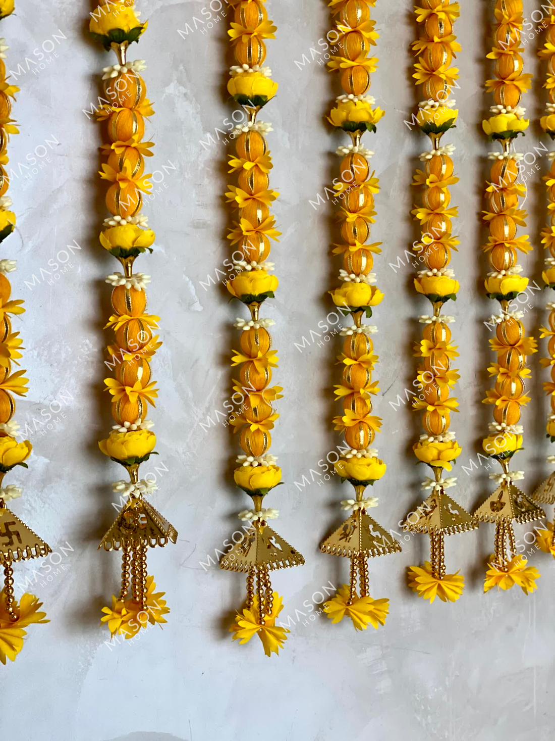 Festive Meher Bloom Latkan - Yellow (Set of 5) Large