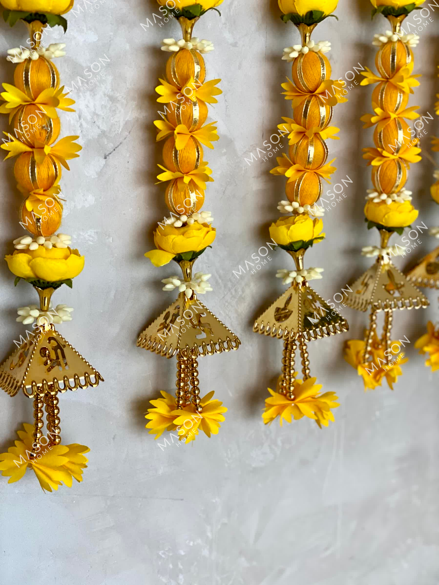 Festive Meher Bloom Latkan - Yellow (Set of 5) Large