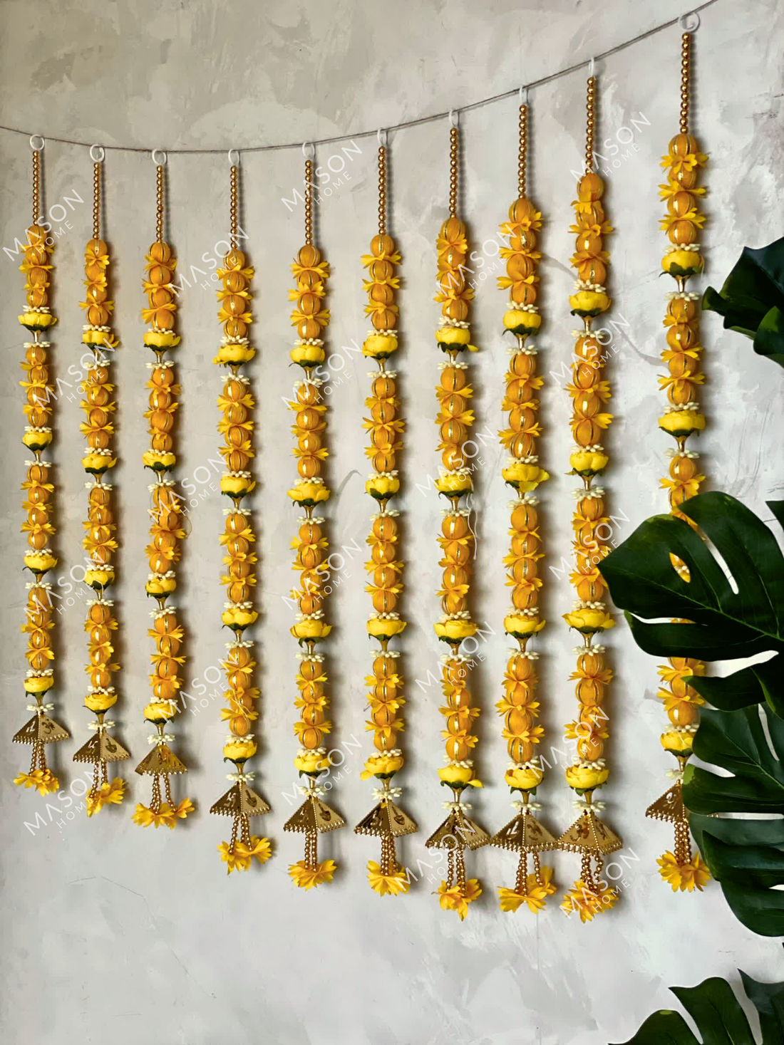 Festive Meher Bloom Latkan - Yellow (Set of 5) Large
