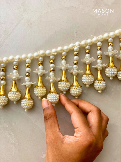Festive Blossom Toran - White &amp; Gold